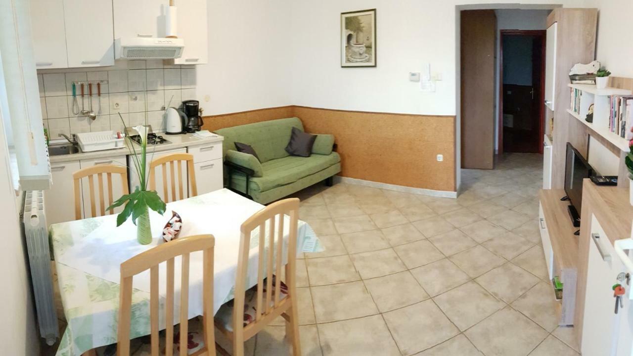 Villa Noela Pula Exteriör bild