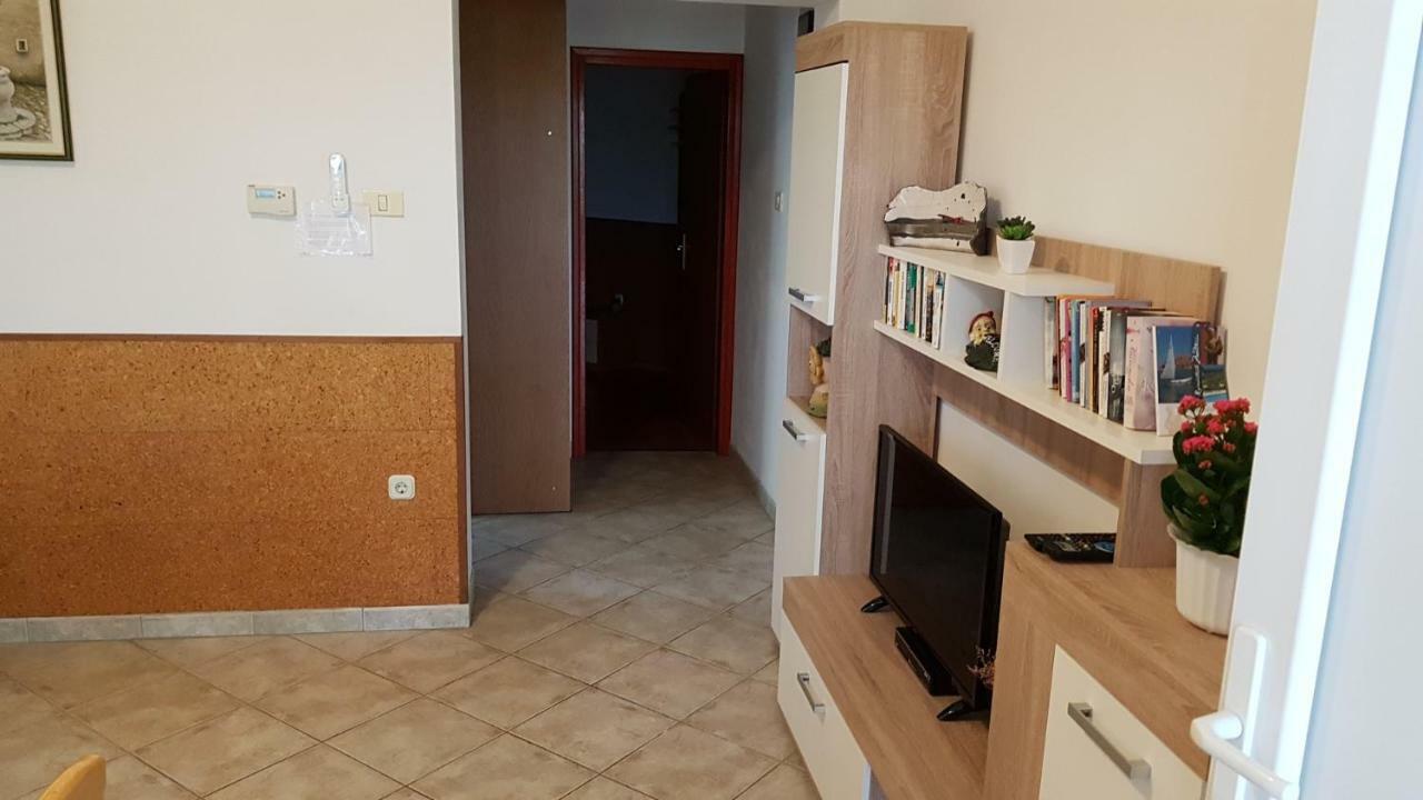 Villa Noela Pula Exteriör bild