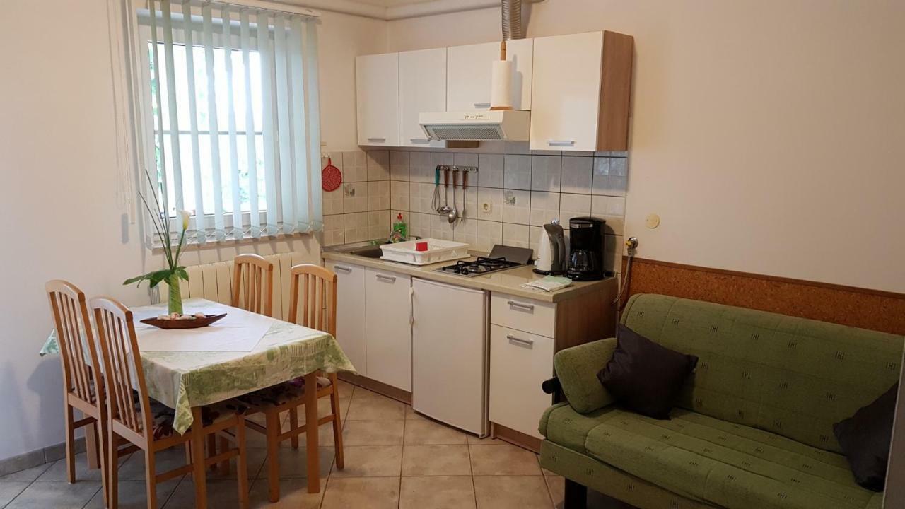 Villa Noela Pula Exteriör bild